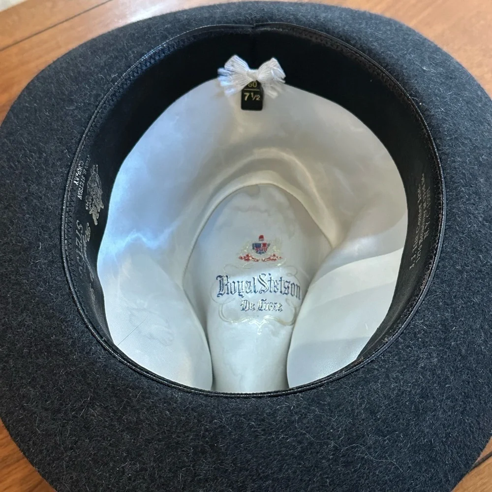 1970’s Royal Stetson De Luxe Fedora Hat 7 ½ Fur Felt Black Gray USA vintage